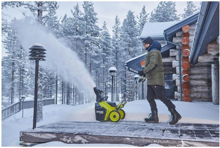 Actual product image Ryobi Cordless snow blower (45 cm)