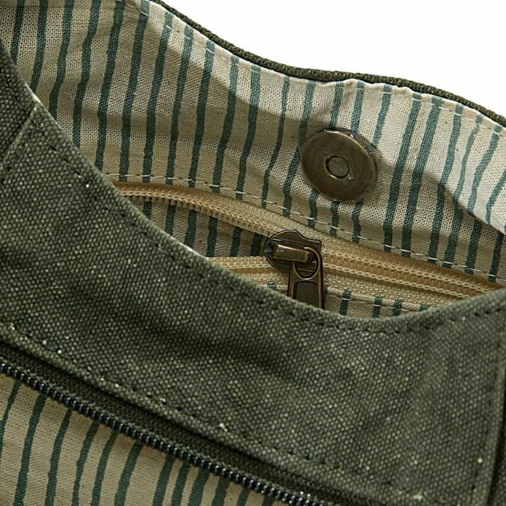 Actual product image Loberon Bag Lucie green/brown