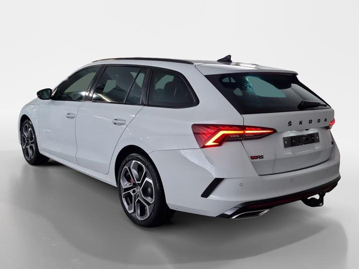 Produktbild Skoda Octavia Combi 1.4 TSI PHEV DSG RS AHK (Benzin, Diesel, Elektro / Benzin Hybrid, 245 PS)