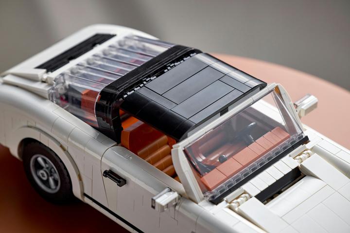 Produktbild LEGO Porsche 911 (10295, LEGO Creator Expert, LEGO Seltene Sets)