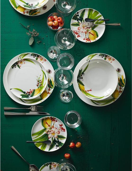 Actual product image Rosenthal Place plate 32 cm - Les Fruits du Jardin (1 x, 32 cm)