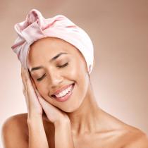 Immagine prodotto Cosmetic Club cappello in raso