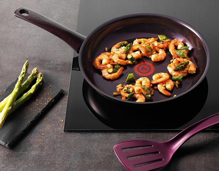 Actual product image Tefal Dark Ruby (Frying pan)