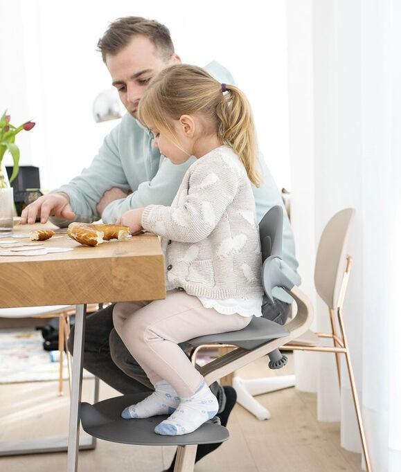 Produktbild Stokke Nomi Grau Walnuss Hochstuhl (Hochstuhl)