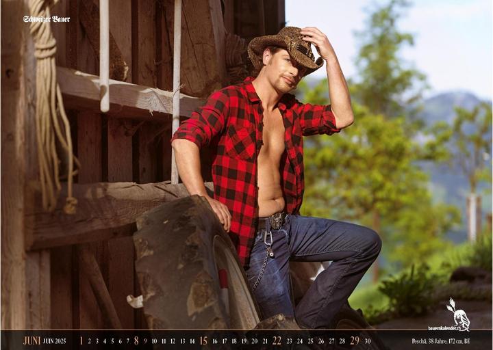 Image du produit Calendrier paysan suisse Boys 2025 (56 x 40 cm, Allemand, Français, Italien, Anglais)