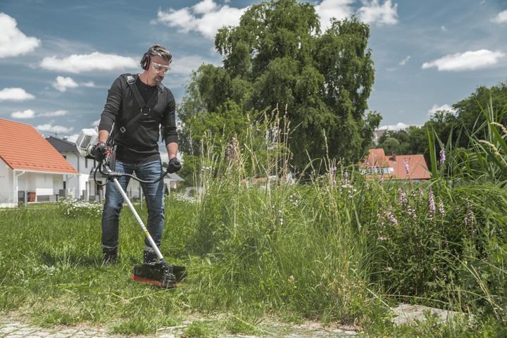Actual product image AL-KO BC 400 B petrol brush cutter (Metal cutting blade)