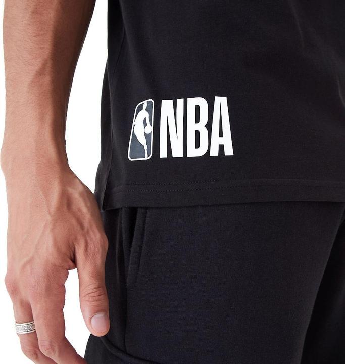 Actual product image New Era Oversize Shirt - BACKPRINT Brooklyn Nets (L)