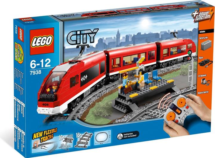 Productafbeelding LEGO Stadspassagierstrein (7938, LEGO Stad)