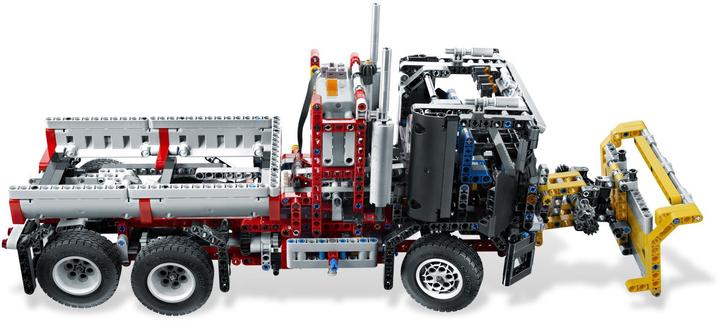 Produktbild LEGO Holztransporter (9397, LEGO Technic)