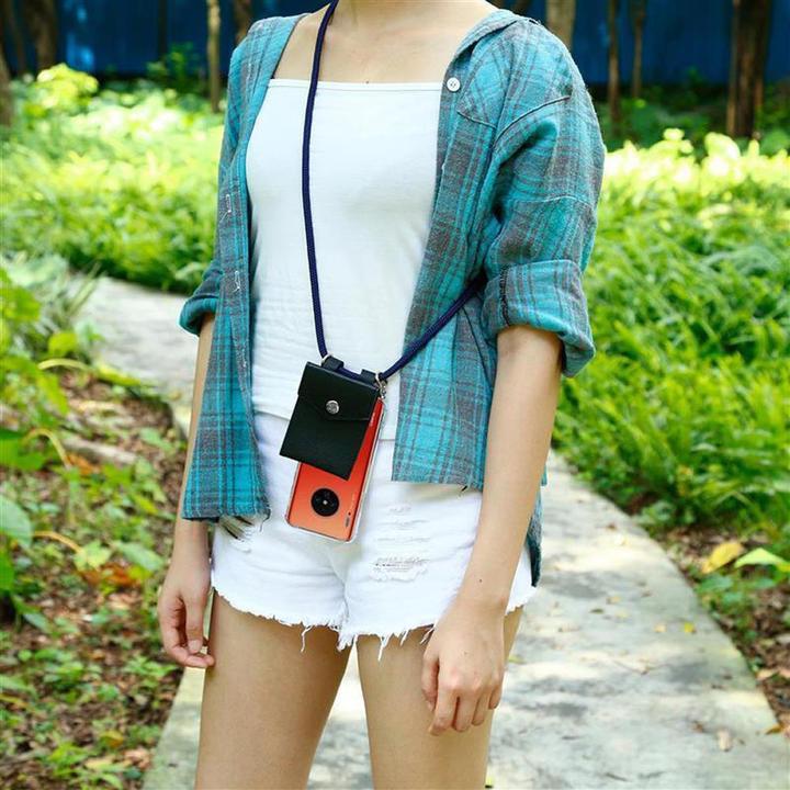 Produktbild Cadorabo TPU Handy Kette SILBER Cover