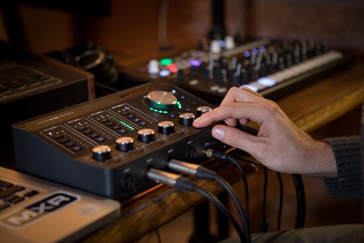 Produktbild Arturia AudioFuse Studio (USB)