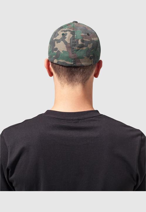 Actual product image Flexfit Garment Washed Camo (S, M)
