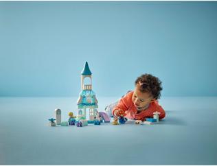 Actual product image LEGO Annas und Elsas Party im Eispalast (10455)