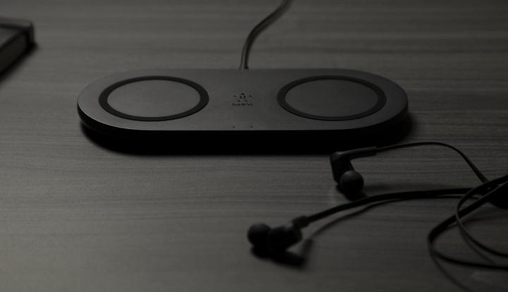 Image du produit Belkin Dual Wireless Charging Pad mit Netzteil (10 W)