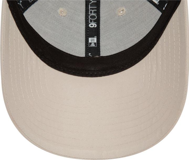 Produktbild New Era 9Forty Strapback Cap - New York Yankees stone beige