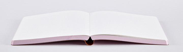 Image du produit Nuuna Cahier graphique L OX 22 x 16,5 cm, Dot (22 x 16,5 cm, Quadrillé, Couverture souple)