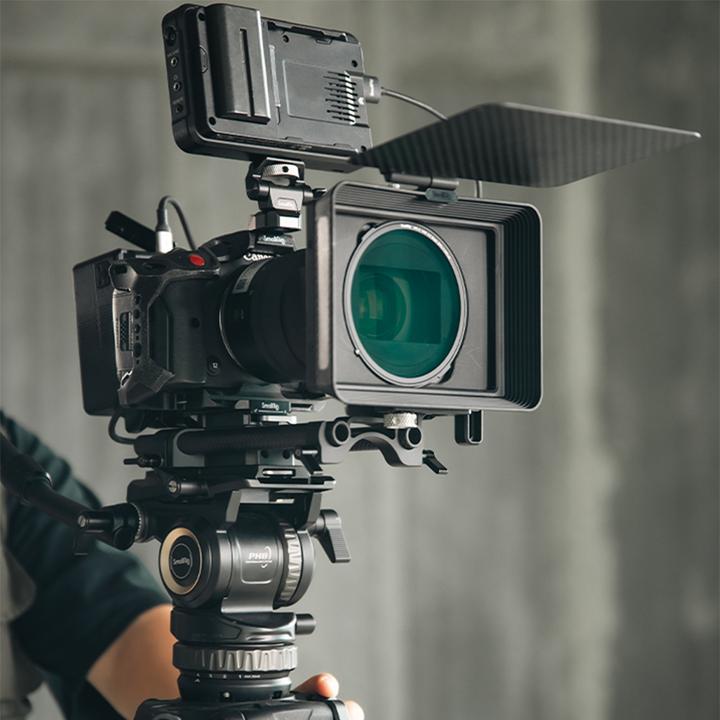 Image du produit SmallRig 4411 Matte Box avec clip ajustable et kit VND (Boîte de tapis)