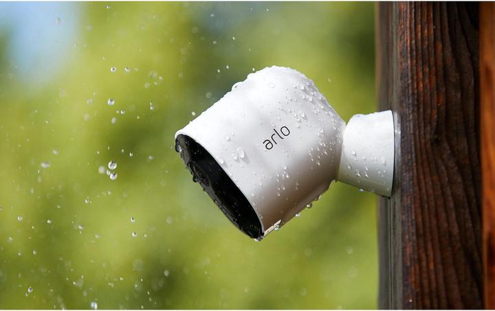 Produktbild Arlo Pro 3 Spotlight Kamera, 4er Set weiss (2560 x 1440 Pixels)