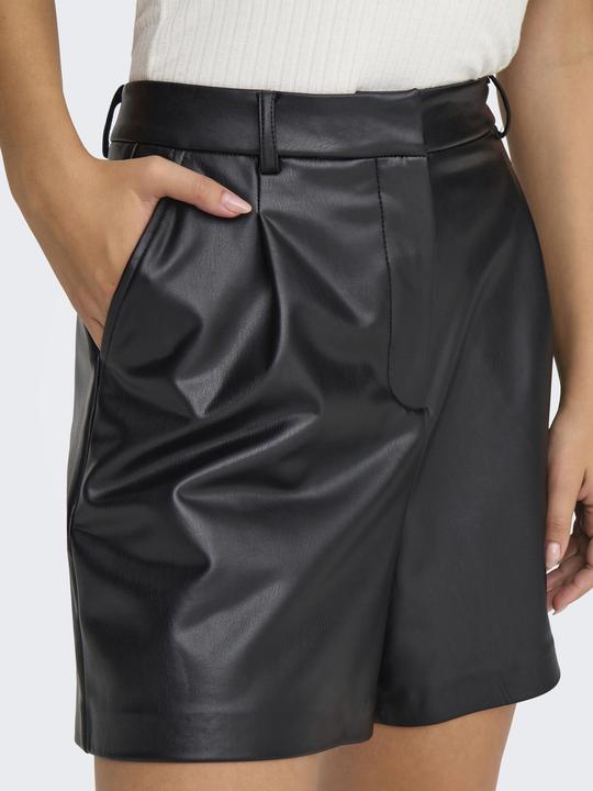 Actual product image Only ONLPENNY Normal geschnitten Kunstledershorts Kunstledershorts (XS)