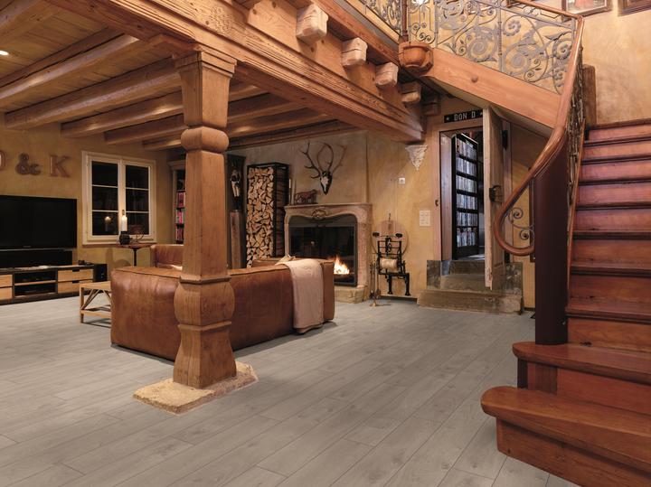 Actual product image Swiss Krono Swiss-SyncChrome 8MMD 3034 CP Engelberg Oak (Laminate, 2.13 m²)