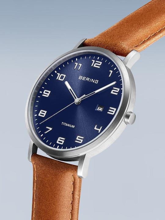 Actual product image Bering Titanium wristwatch (Analogue wristwatch, 40 mm)