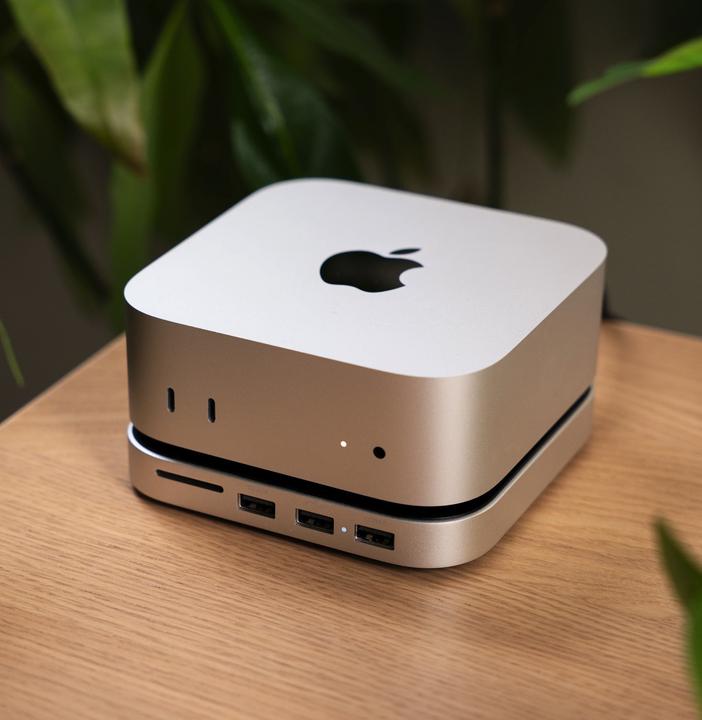 Immagine prodotto Satechi Mac Mini M4 Stand & Hub with SSD Enclosure (USB-C, 5 Porti)