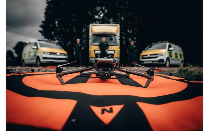 Produktbild Drone Control DroneControl FirstResponder V2 1 Jahres Lizenz, Sprache (1 Geräte, 12 Monate)