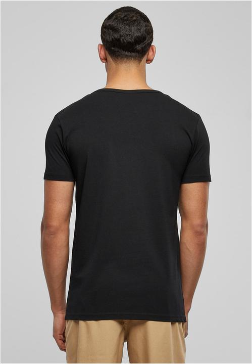 Actual product image Urban Classics Fitted Stretch Tee (XXL)