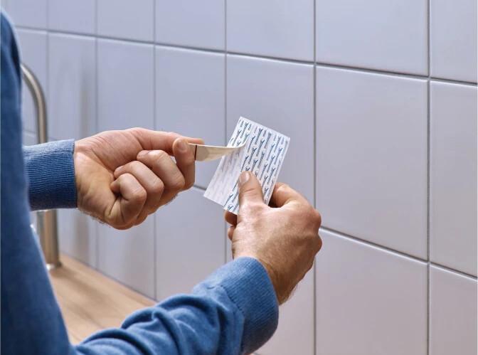 Immagine prodotto tesa Chiodo adesivo per piastrelle e metallo, forza di tenuta di 3 kg, può essere rimosso senza lasciare