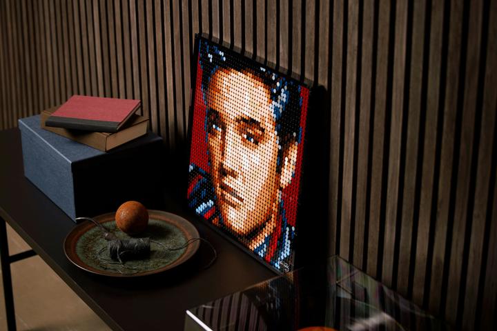 Actual product image LEGO Elvis Presley - The King (31204, LEGO Rare Sets)