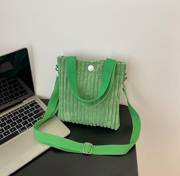 Produktbild Only-Bags.Store Vielseitiger Reise-Toilettenbeutel mit Haken - strapazierfähiges Polyester, geruchsneutral
