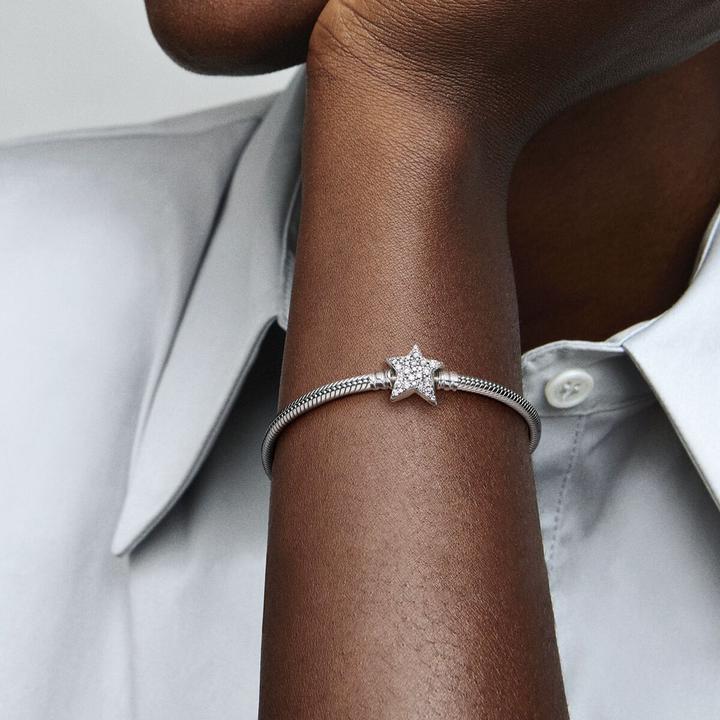 Produktbild Pandora Asymmetric Star Clasp Snake Chain Armband (23 cm, Silber 925)