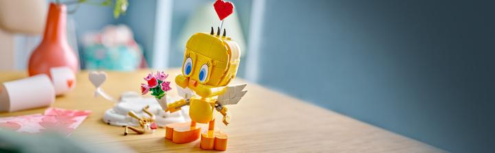 Actual product image LEGO Liebesbote Tweety (40824, LEGO DC)