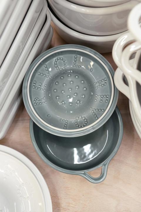 Image du produit Revol Bombance Casserole ronde à induction 19 cm Gris nuage Induction (19 cm, Casserole à manche)