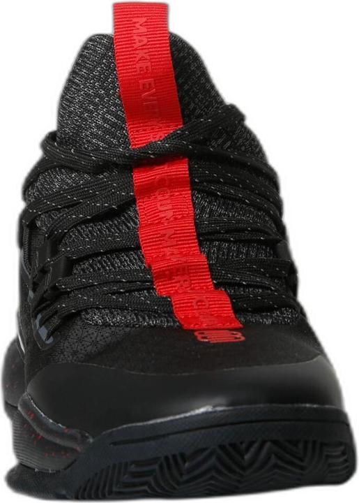 Image du produit B.Ease Chaussures de basket-ball "Suspended" (41)