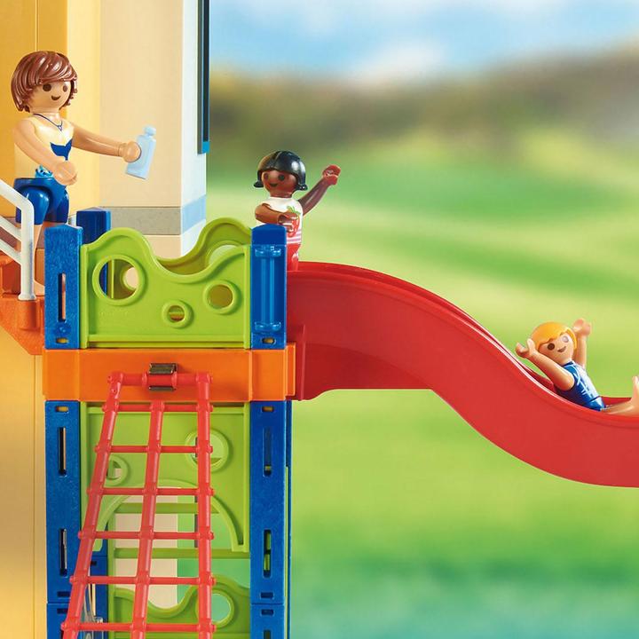 Image du produit Playmobil Fête de la piscine avec toboggan (70987, Playmobil City Life)
