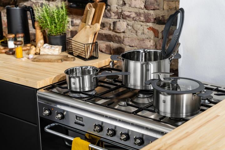 Immagine prodotto Zwilling 1009149 Set di pentole in acciaio inossidabile Simplify (20 cm, Set di pentole e padelle da cucina, Acciaio inossidabile)