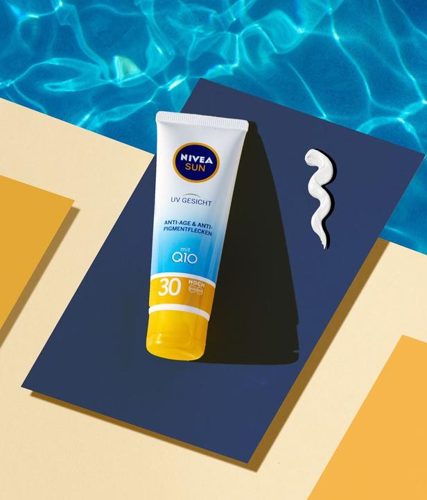 Actual product image NIVEA Sun, Face Brush Cream, against spots and discolouration, SPF 30, 50 ml (Sun cream face, SPF 30, 50 ml)