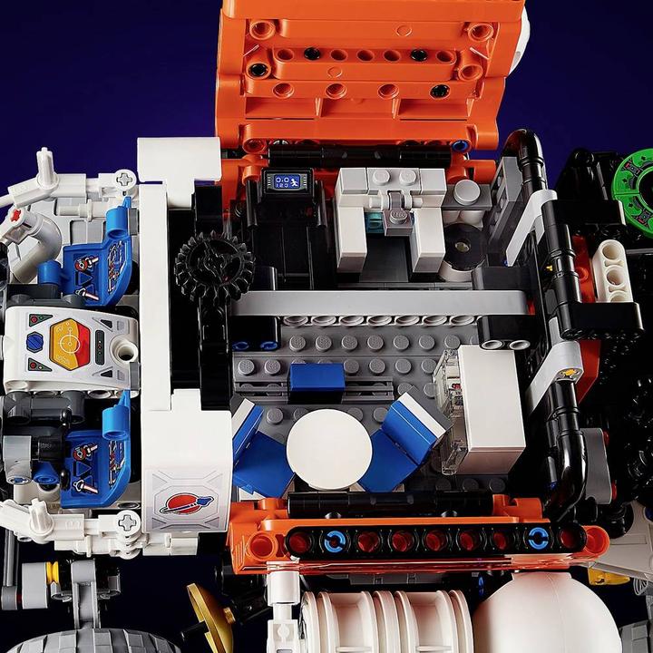 Actual product image LEGO Mars Exploration Rover (42180, LEGO Technic)