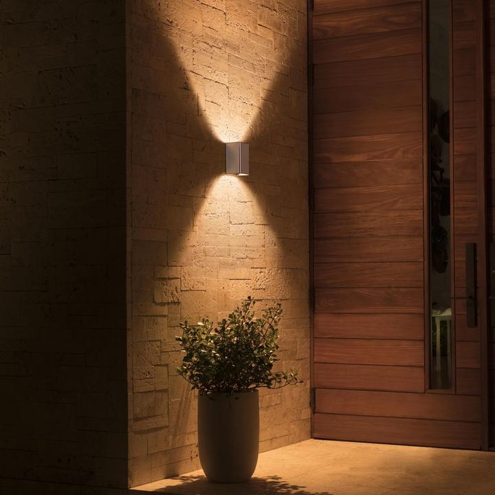 Image du produit Philips Hue Resonate Basis (1200 lm)