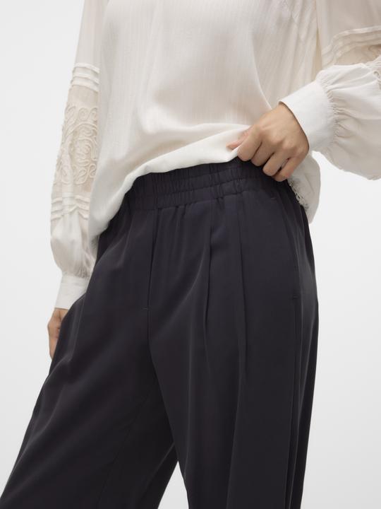 Actual product image Vero Moda VMCARMEN Hohe Taille Hose Hose mit weitem Beinschnitt (30)