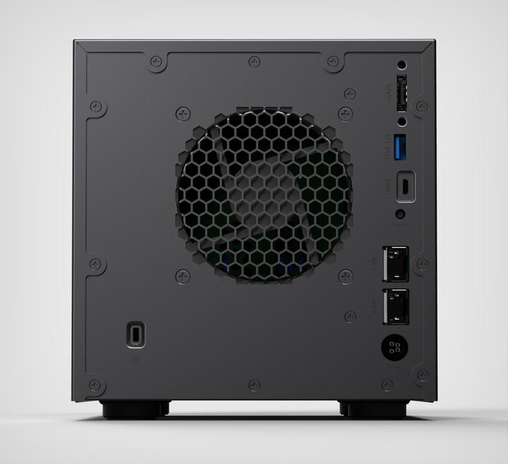 Produktbild Netgear ReadyNAS 424 (0 TB)