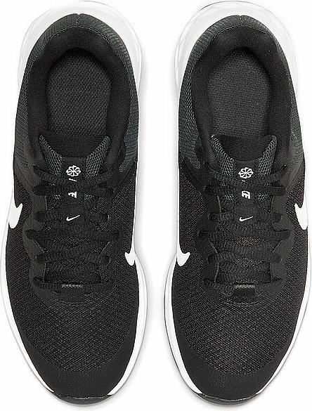 Produktbild Nike Revolution (37)