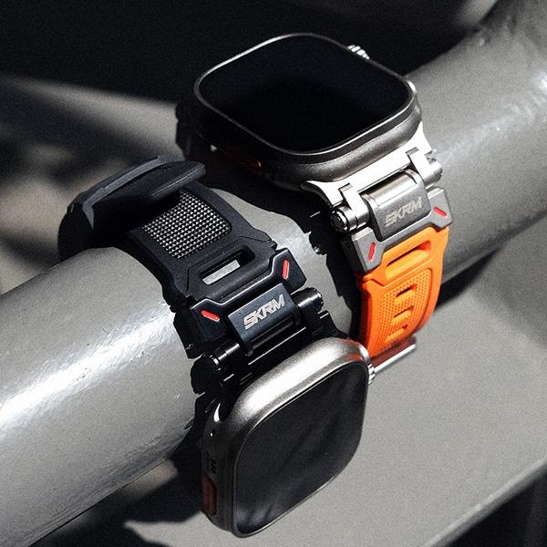 Actual product image Skinarma Band Titon Apple Watch Ultra 49mm black