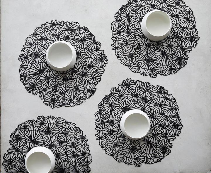 Produktbild Chilewich Tischset Daisy Ø 38 cm, Schwarz (1 x, 38 x 38 x 38 cm)