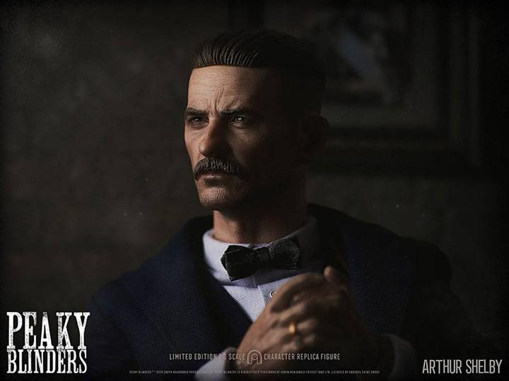 Actual product image Big Chief Studios Peaky Blinders Action Figure 1/6 Arthur Shelby Limited Edition 30 cm