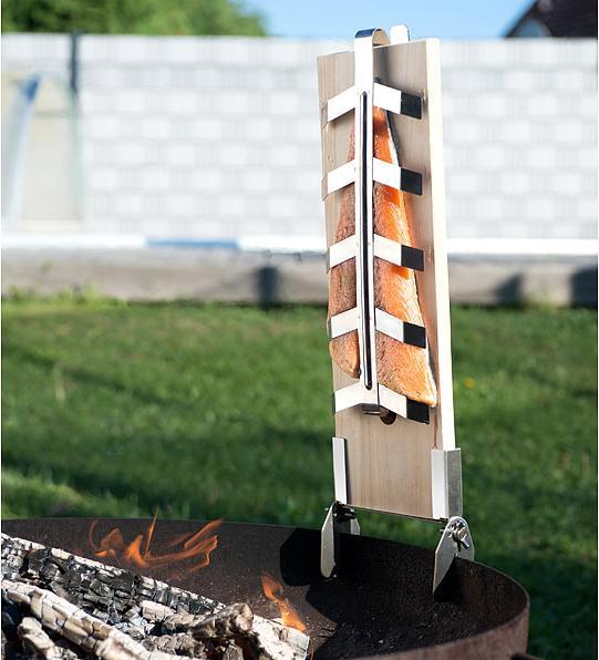 Actual product image Rosenstein & Söhne Flame salmon boards with inclinable stainless steel holder, set of 2