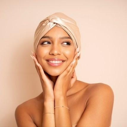 Actual product image VBEAUTY Premium silk turban champagne