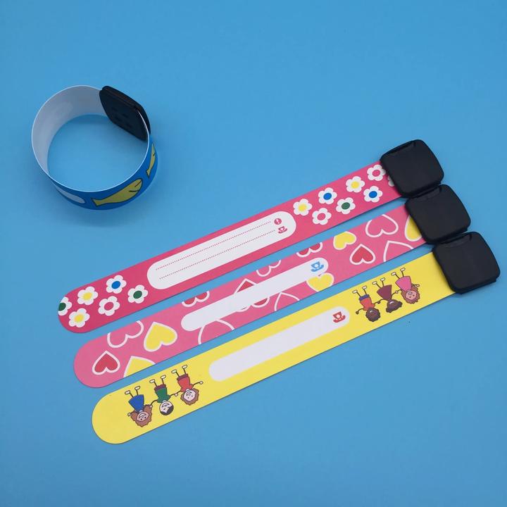 Produktbild I Am Creative Notfall ID Armband