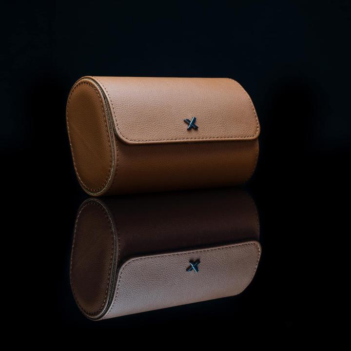 Produktbild Luxcessory Uhrenrolle Gentleman mit Trackerfach für 2 Uhren (inkl. Chipolo ONE Spot)